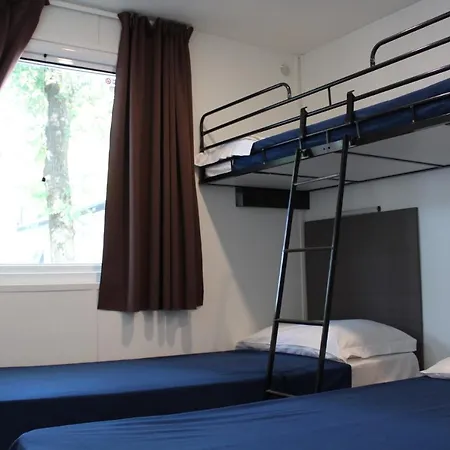 Camping Laguna Village 2*