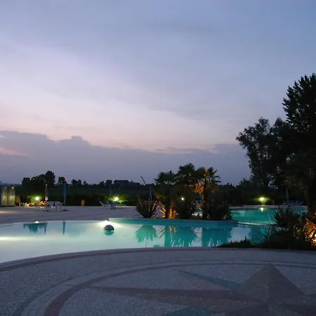 Camping Laguna Village 2*